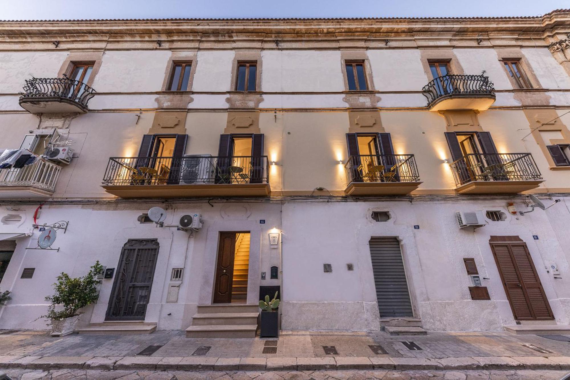 Bed and Breakfast Dimora Dei Celestini Manfredonia Exterior foto
