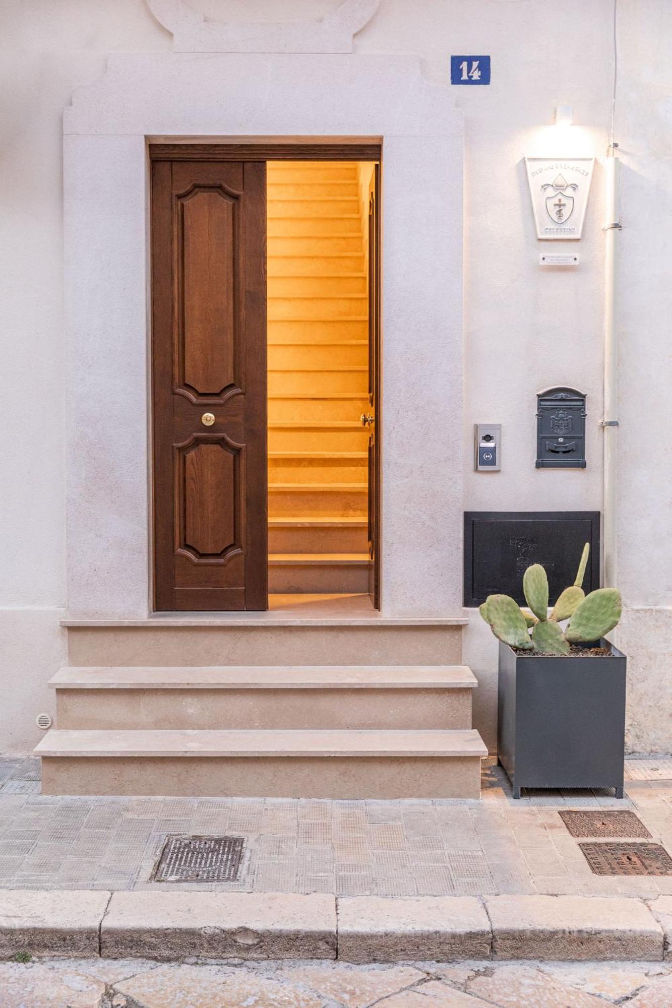 Bed and Breakfast Dimora Dei Celestini Manfredonia Exterior foto